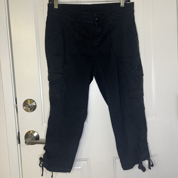 Faded Glory Womens Casual Cropped Cargo‎ Pants Size 6 Black Cotton Stretch - Picture 1 of 6